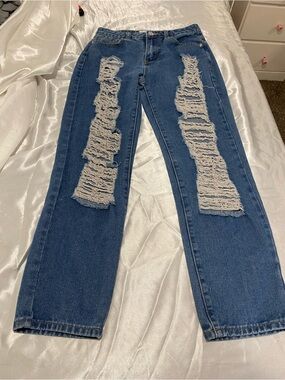 Women’s lassic Blue Distressed  Jeans